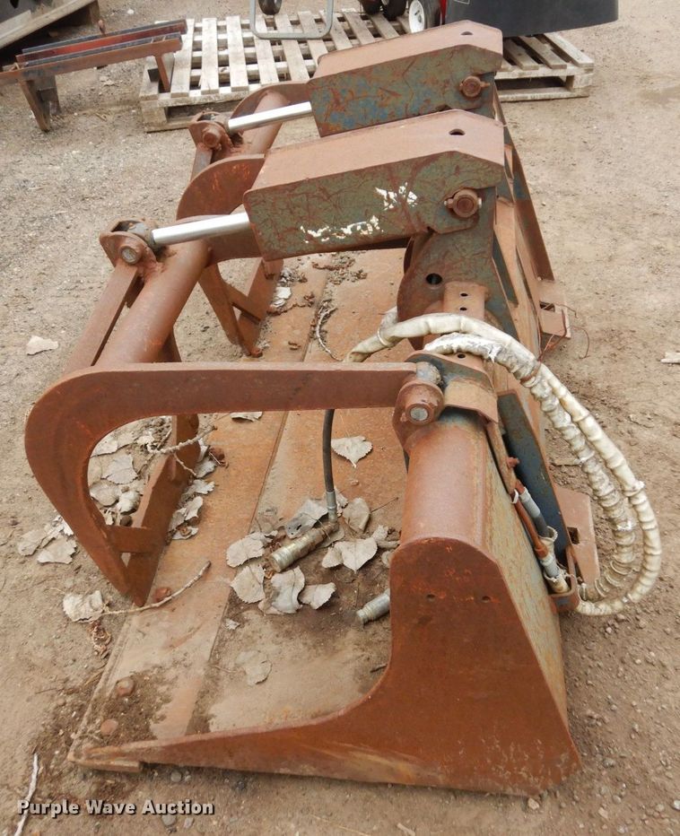 image for item DR0371 Bobcat  grapple bucket