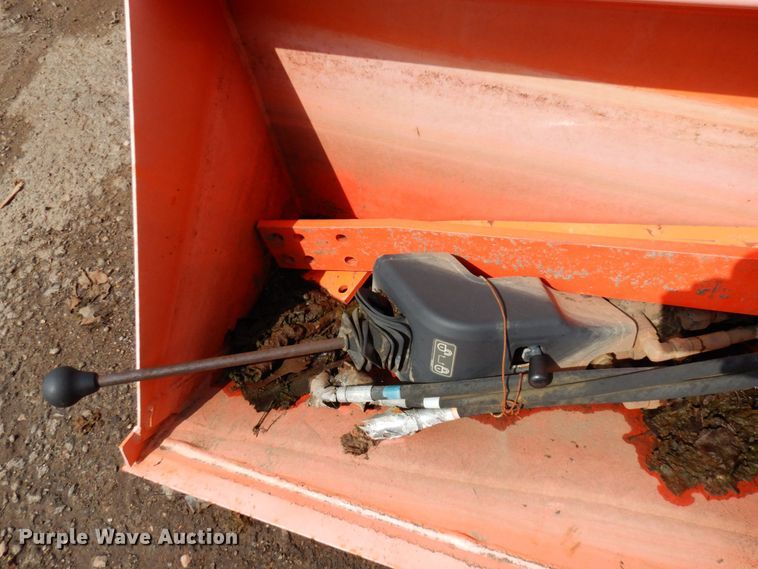 image for item DR0382 Kubota LA524  loader