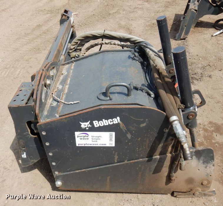 image for item DR0383 2013 Bobcat 24PLA  skid steer cold planer