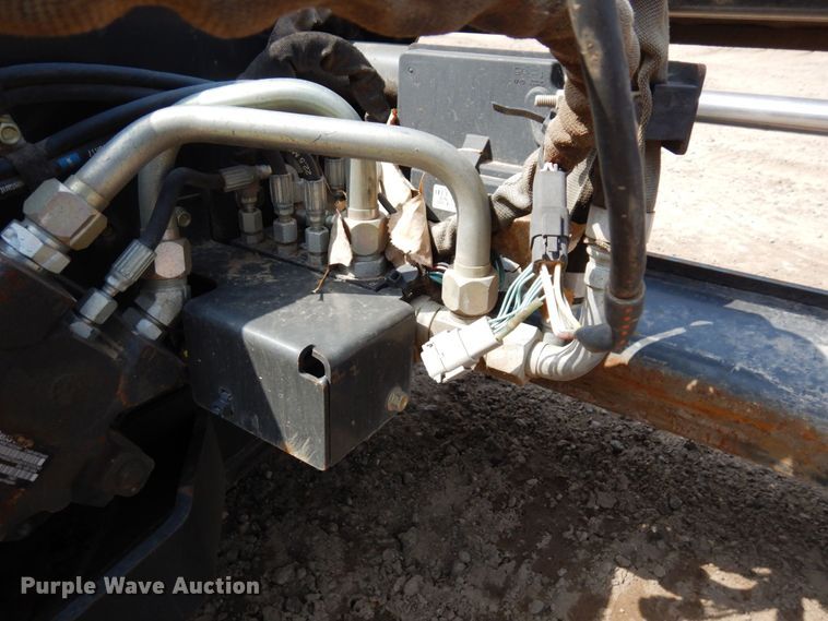 image for item DR0383 2013 Bobcat 24PLA  skid steer cold planer