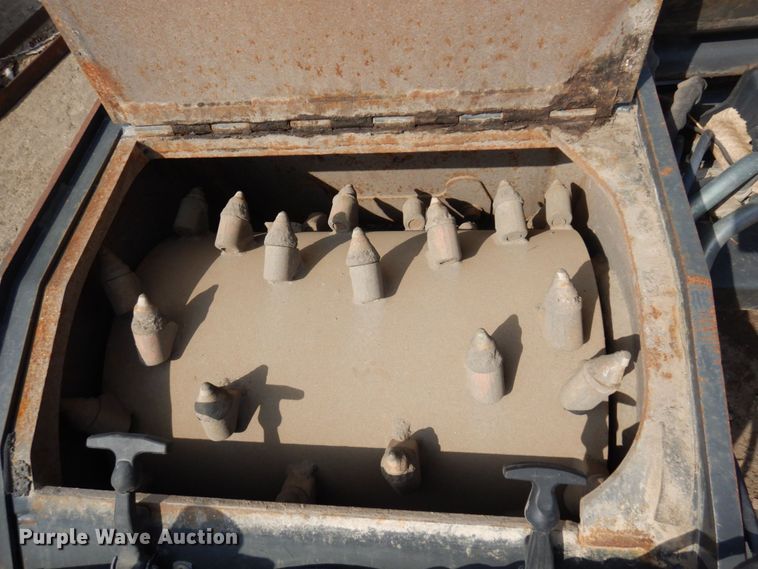 image for item DR0383 2013 Bobcat 24PLA  skid steer cold planer