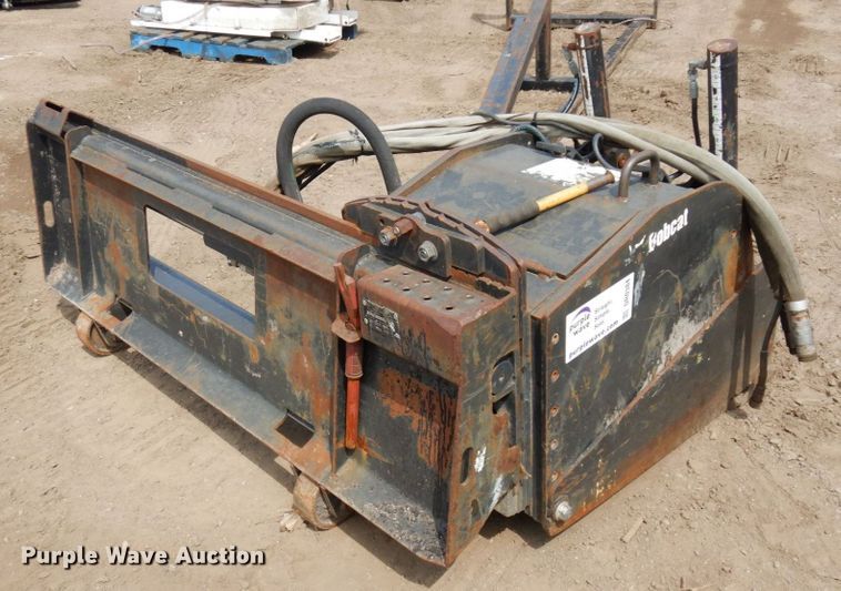 image for item DR0384 2012 Bobcat 18PLA  skid steer cold planer