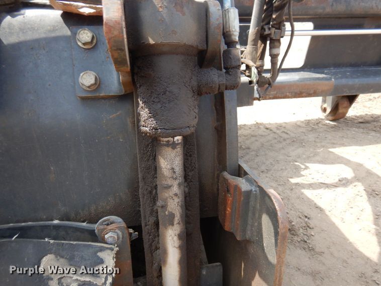 image for item DR0384 2012 Bobcat 18PLA  skid steer cold planer