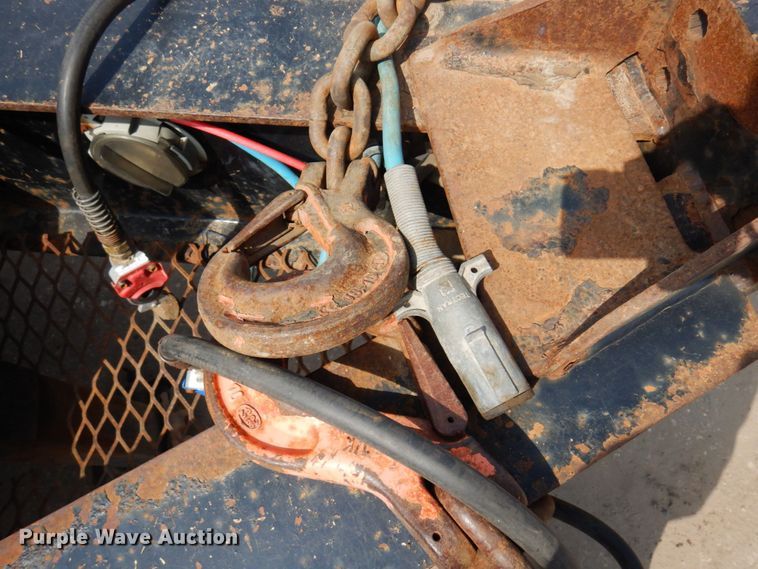 image for item DR0385 2013 Trail King TK50LP-303  equipment trailer