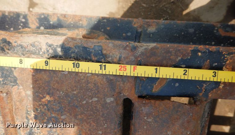 image for item DR0385 2013 Trail King TK50LP-303  equipment trailer