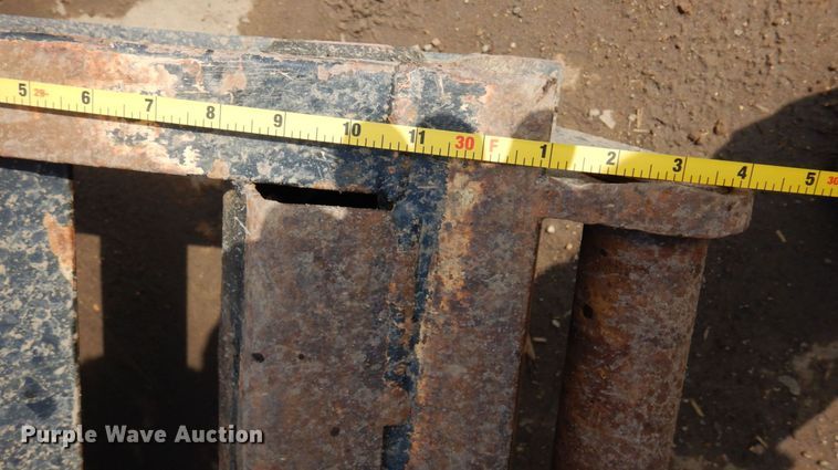 image for item DR0385 2013 Trail King TK50LP-303  equipment trailer