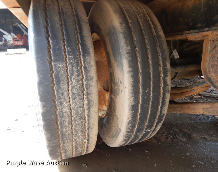 image for item DR0385 2013 Trail King TK50LP-303  equipment trailer