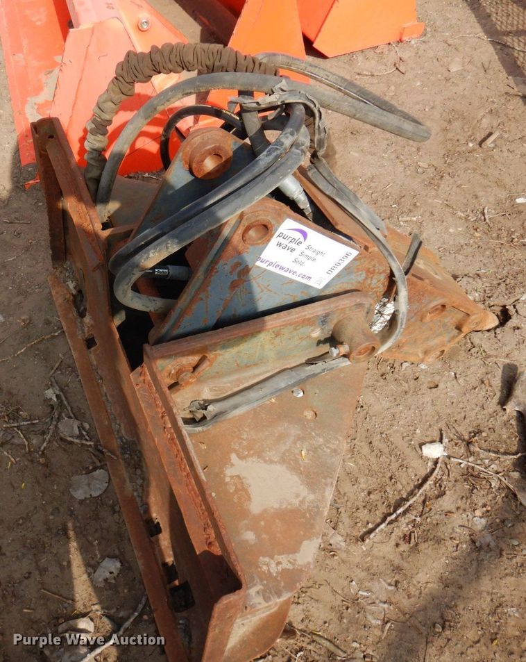 image for item DR0396 Bobcat  skid steer breaker