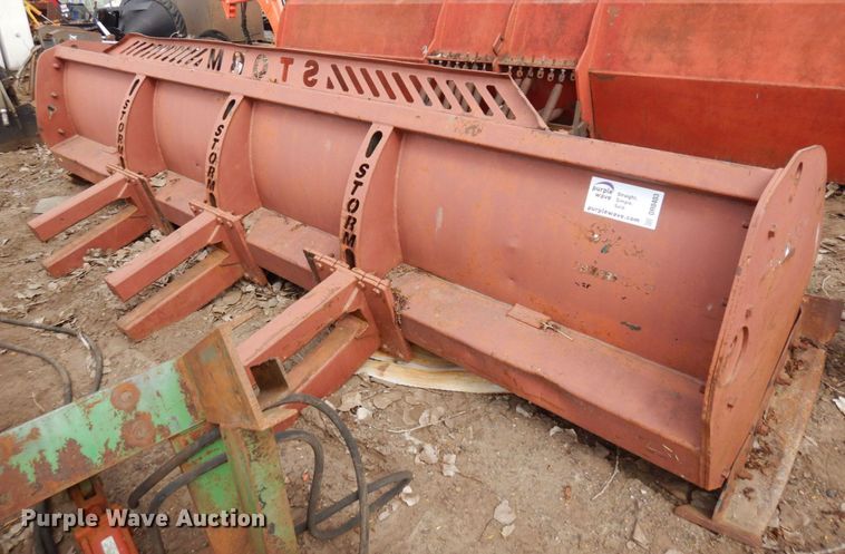 image for item DR0403 Storm  snow pusher