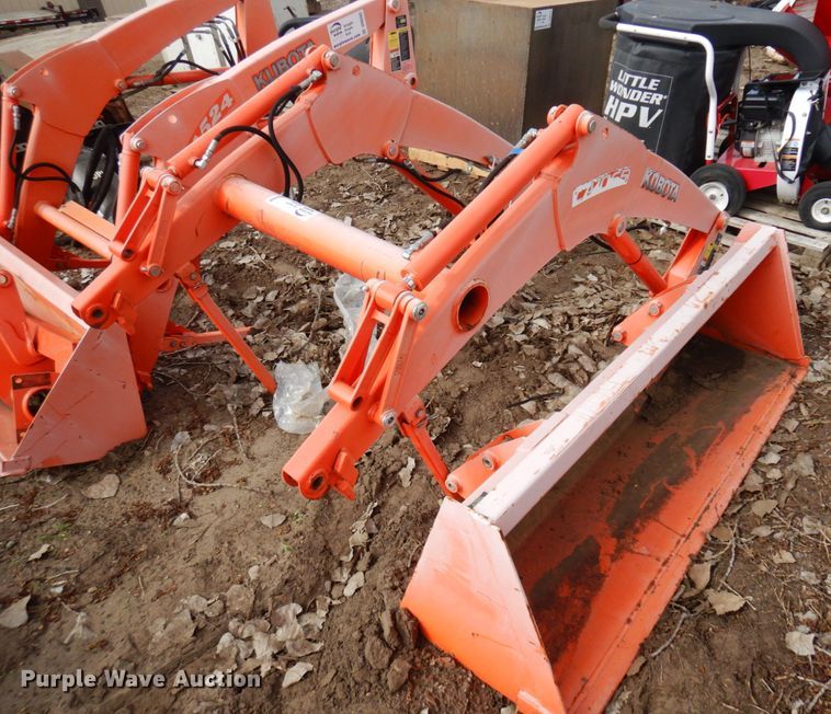 image for item DR0408 Kubota LA1065  loader