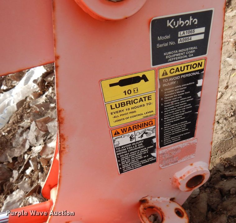 image for item DR0408 Kubota LA1065  loader