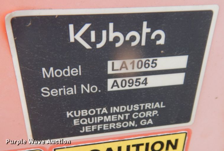 image for item DR0408 Kubota LA1065  loader