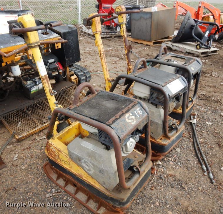 image for item DR0409 (3) Wacker DU5015H vibratory plate compactors