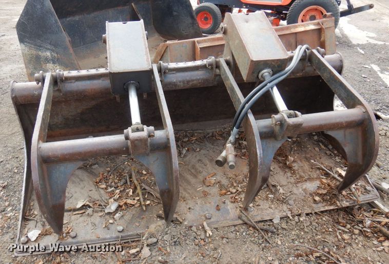 image for item DR0411 (2) Skid steer buckets