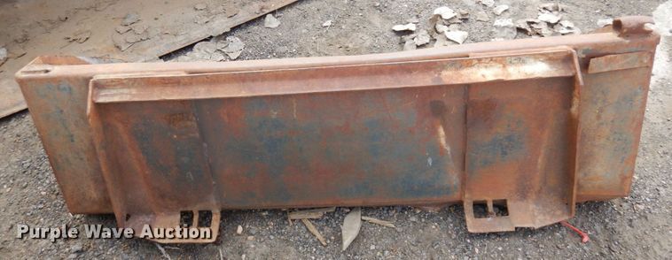 image for item DR0411 (2) Skid steer buckets