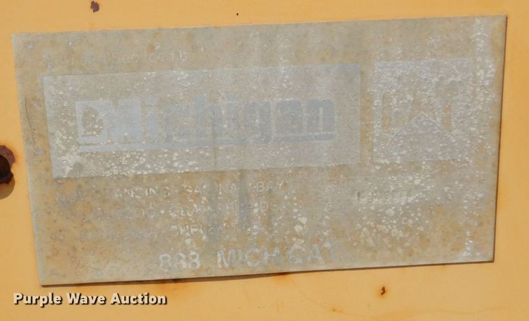 image for item DR0419 1998 Caterpillar CB434C  double drum roller