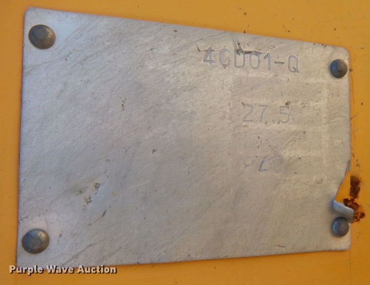 image for item DR0427 Komatsu 51PX  ripper