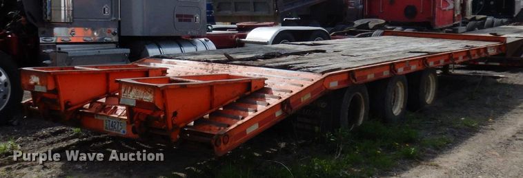 image for item DR0431 2006 Felling FT-50-3  equipment trailer