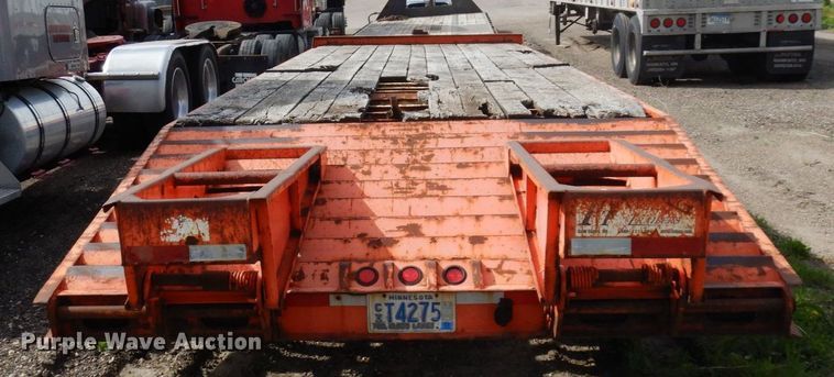 image for item DR0431 2006 Felling FT-50-3  equipment trailer