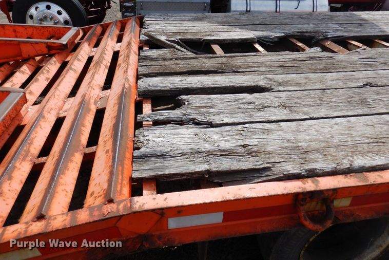 image for item DR0431 2006 Felling FT-50-3  equipment trailer