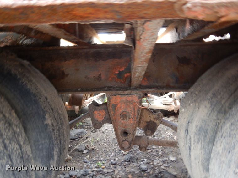 image for item DR0431 2006 Felling FT-50-3  equipment trailer