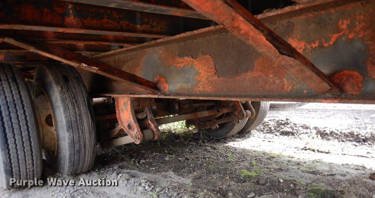 image for item DR0431 2006 Felling FT-50-3  equipment trailer