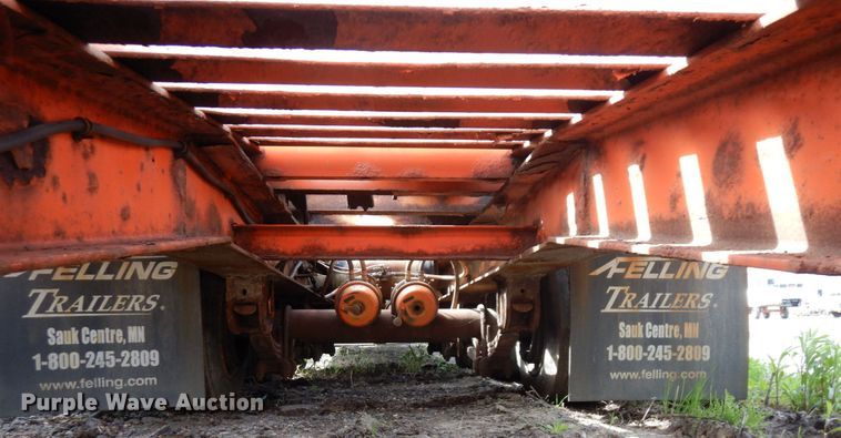 image for item DR0431 2006 Felling FT-50-3  equipment trailer