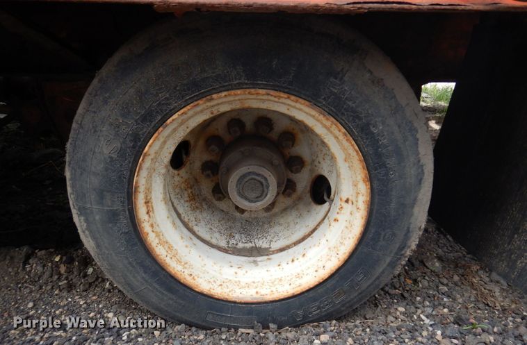 image for item DR0431 2006 Felling FT-50-3  equipment trailer