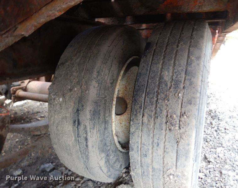 image for item DR0431 2006 Felling FT-50-3  equipment trailer