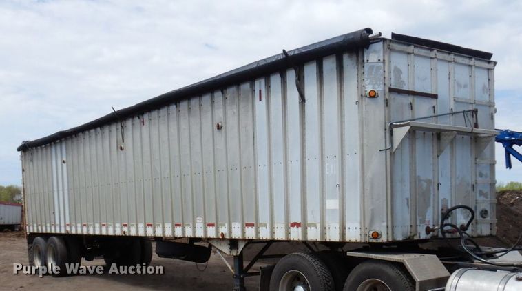 image for item DR0433 1986 Imco  walking floor trailer