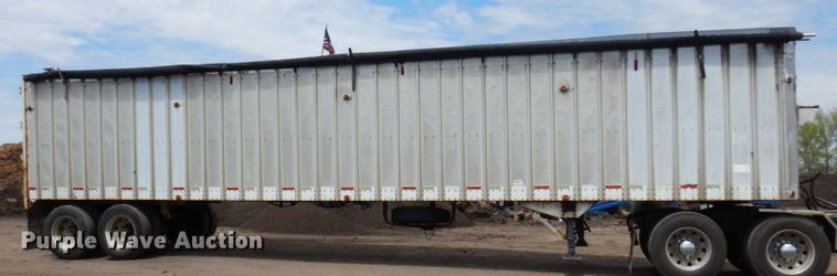 image for item DR0433 1986 Imco  walking floor trailer