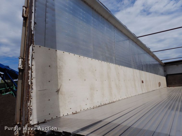 image for item DR0433 1986 Imco  walking floor trailer