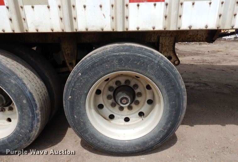 image for item DR0433 1986 Imco  walking floor trailer