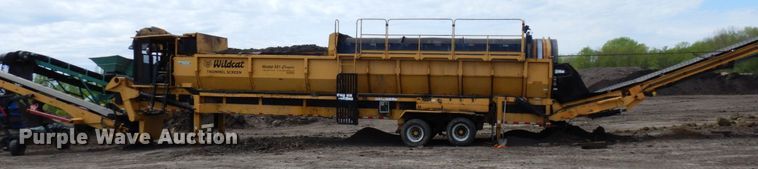 image for item DR0436 Wildcat 521  trommel screen