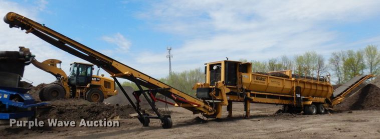 image for item DR0436 Wildcat 521  trommel screen