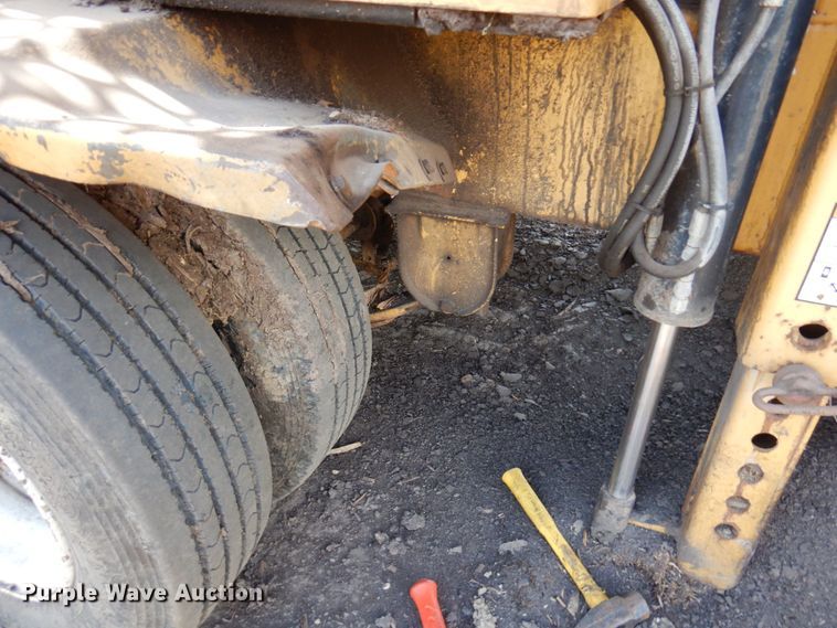 image for item DR0436 Wildcat 521  trommel screen