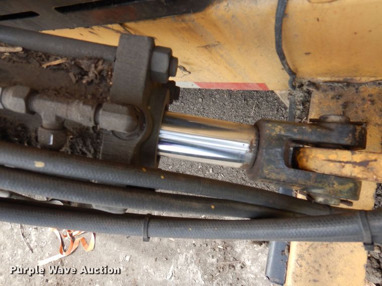 image for item DR0436 Wildcat 521  trommel screen