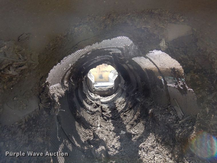 image for item DR0436 Wildcat 521  trommel screen