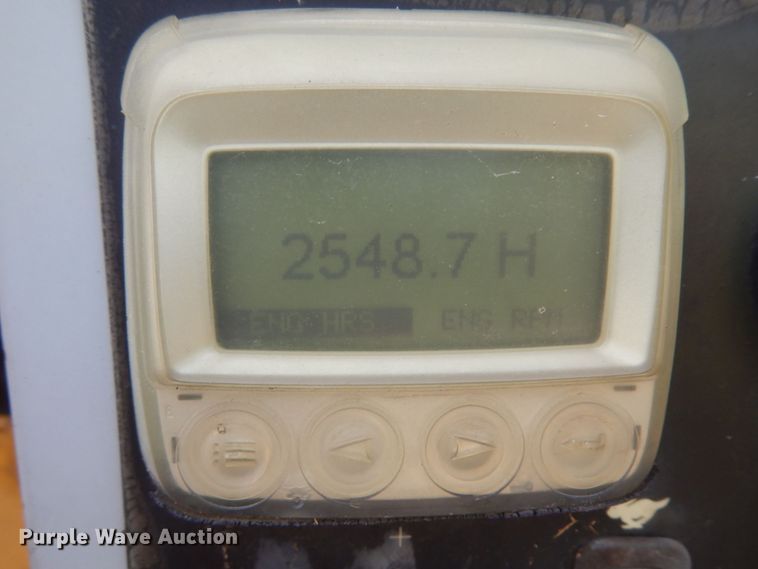 image for item DR0436 Wildcat 521  trommel screen