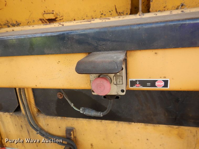 image for item DR0436 Wildcat 521  trommel screen