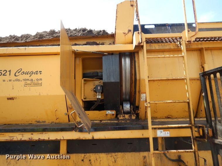 image for item DR0436 Wildcat 521  trommel screen