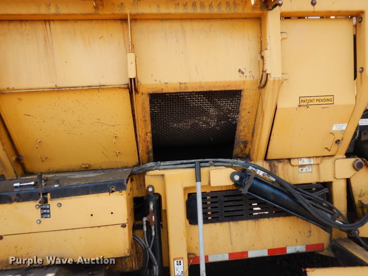 image for item DR0436 Wildcat 521  trommel screen