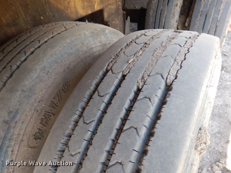 image for item DR0436 Wildcat 521  trommel screen