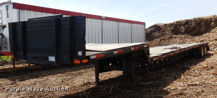 image for item DR0437 2004 Transcraft DTL-2100  drop deck equipment trailer