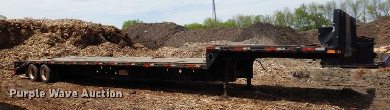 image for item DR0437 2004 Transcraft DTL-2100  drop deck equipment trailer