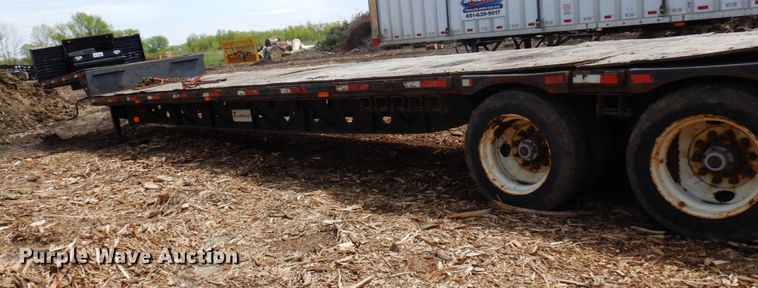 image for item DR0437 2004 Transcraft DTL-2100  drop deck equipment trailer