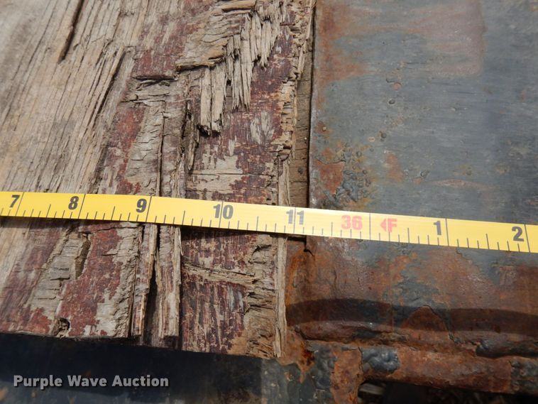 image for item DR0437 2004 Transcraft DTL-2100  drop deck equipment trailer