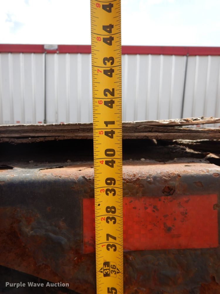 image for item DR0437 2004 Transcraft DTL-2100  drop deck equipment trailer