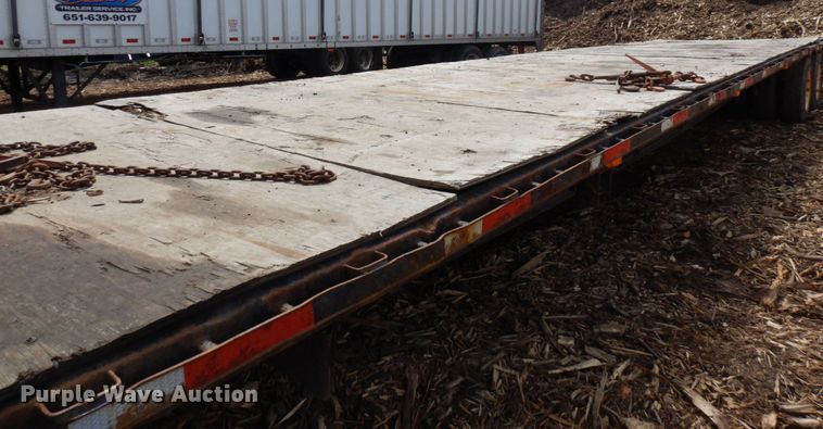 image for item DR0437 2004 Transcraft DTL-2100  drop deck equipment trailer
