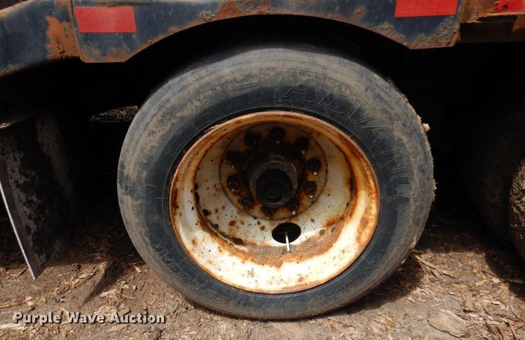 image for item DR0437 2004 Transcraft DTL-2100  drop deck equipment trailer